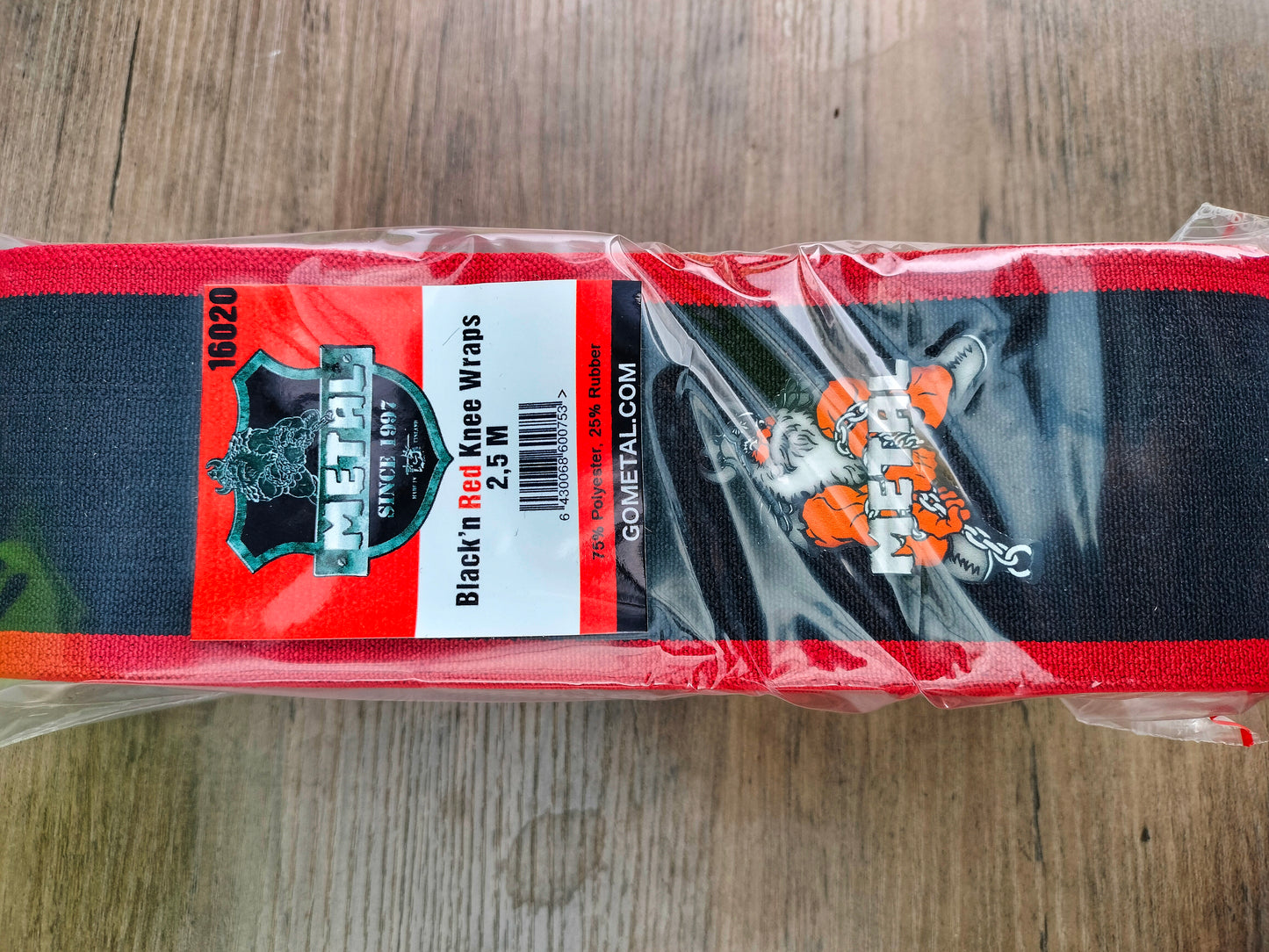 Metal Black & Red 2.5m Knee Wraps